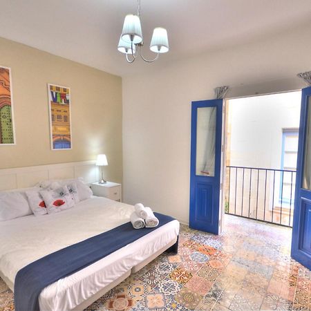 Valletta Ajkla Mansion Room photo